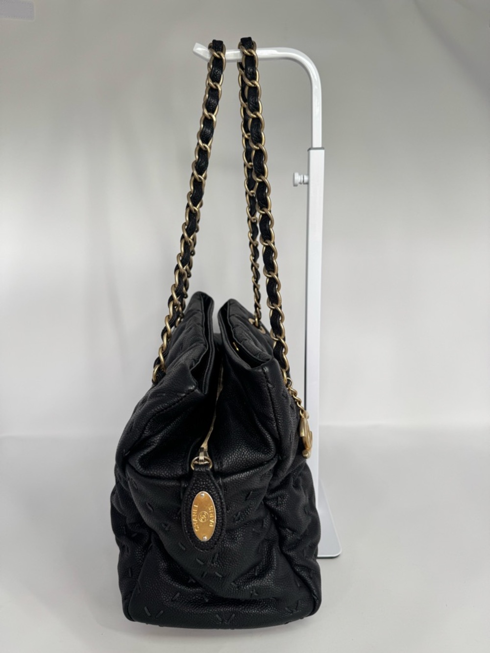 Authentic CHANEL Wild Stitch Tote in Black Caviar Leather with Gold Hardware - Picture 5 of 16